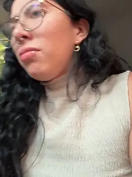 Alice surprise online show from December 13, 2025, 8:47 pm