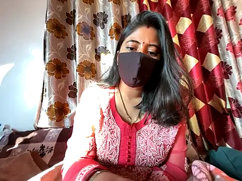 Snapshot of okbent chatting on November 7, 2025, 9:53 am okbent online show from November 7, 2025, 9:53 am