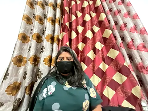 Snapshot of okbent chatting on November 17, 2025, 5:52 pm okbent online show from November 17, 2025, 5:52 pm