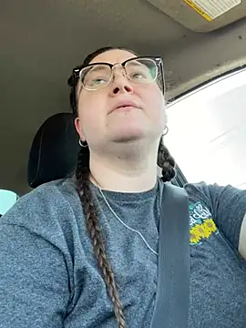 HTXBELLE online show from March 12, 2025, 8:41 pm