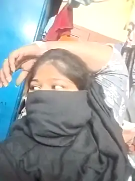 Snapshot of dianaduskygirl chatting on February 23, 2025, 2:46 pm dianaduskygirl online show from February 23, 2025, 2:46 pm