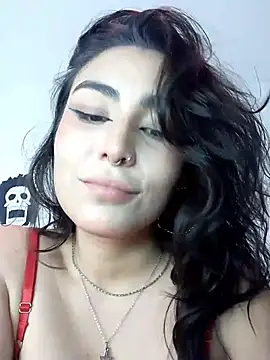 Snapshot of hancock-boa chatting on November 19, 2025, 8:31 pm hancock-boa online show from November 19, 2025, 8:31 pm