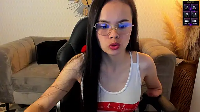 Snapshot of Kath_latorre chatting on March 11, 2025, 1:12 pm Kath latorre online show from March 11, 2025, 1:12 pm