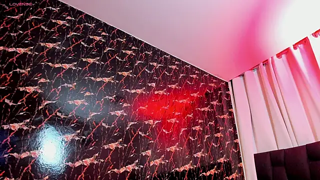 aitana garcia  online show from September 21, 2025, 9:33 am