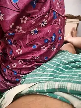 indian couple4 online show from June 26, 2026, 5:01 am