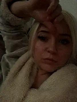 Blondie Sofia Essexbabe online show from November 26, 2025, 9:21 am