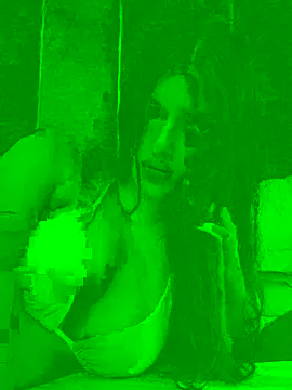 Snapshot of NaomiMulan chatting on March 3, 2025, 12:27 pm NaomiMulan online show from March 3, 2025, 12:27 pm