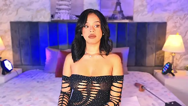 Snapshot of LiaHilton2 chatting on September 18, 2025, 1:02 pm LiaHilton2 online show from September 18, 2025, 1:02 pm