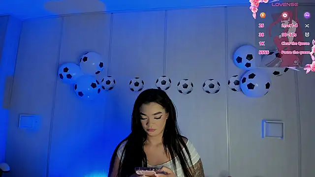 sasha riverss online show from July 1, 2026, 7:46 pm