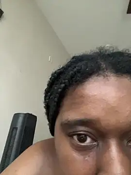 Snapshot of Deshay30 chatting on September 9, 2025, 8:08 pm Deshay30 online show from September 9, 2025, 8:08 pm