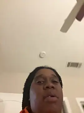 Snapshot of Deshay30 chatting on September 26, 2025, 2:15 am Deshay30 online show from September 26, 2025, 2:15 am