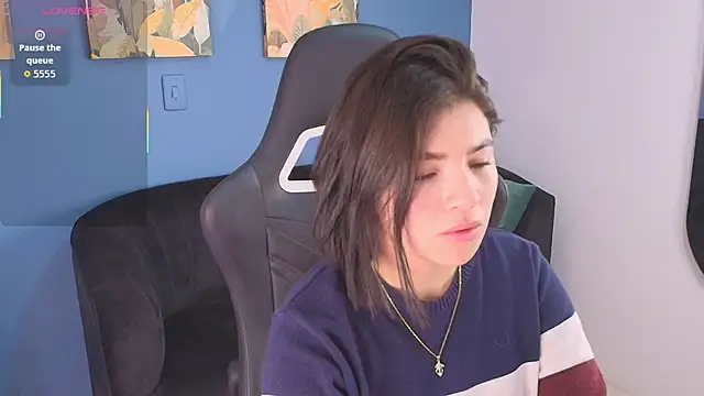 Zamira Taylor online show from October 24, 2025, 11:34 pm