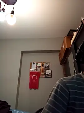 Snapshot of raskolnikovw chatting on January 7, 2026, 8:44 pm raskolnikovw online show from January 7, 2026, 8:44 pm