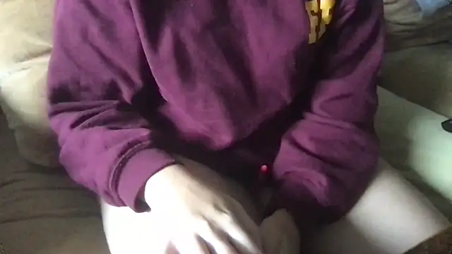 ashleighpink online show from September 23, 2025, 5:49 pm