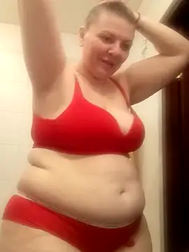 VeronikawGold online show from May 17, 2026, 9:06 am