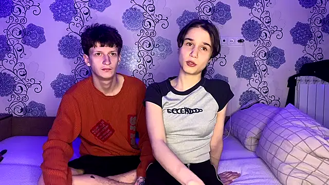 Snapshot of baby_lesi chatting on November 22, 2025, 7:24 pm baby lesi online show from November 22, 2025, 7:24 pm