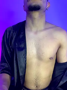 eross chipre  online show from November 4, 2025, 12:21 am