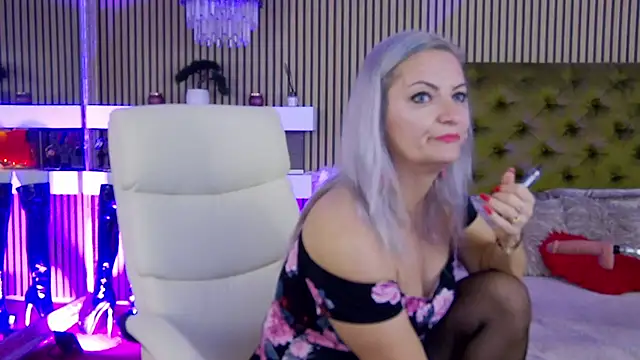 Snapshot of LadyTouch chatting on October 7, 2025, 11:57 pm LadyTouch online show from October 7, 2025, 11:57 pm