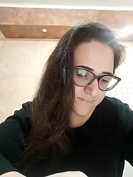 Dolcecurvy online show from November 20, 2025, 9:09 am