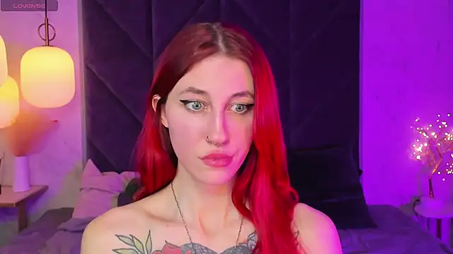 Dita Redrum online show from February 25, 2025, 11:30 am