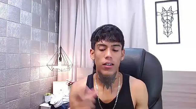 Snapshot of RyanKing19 chatting on February 27, 2025, 8:28 am RyanKing19 online show from February 27, 2025, 8:28 am