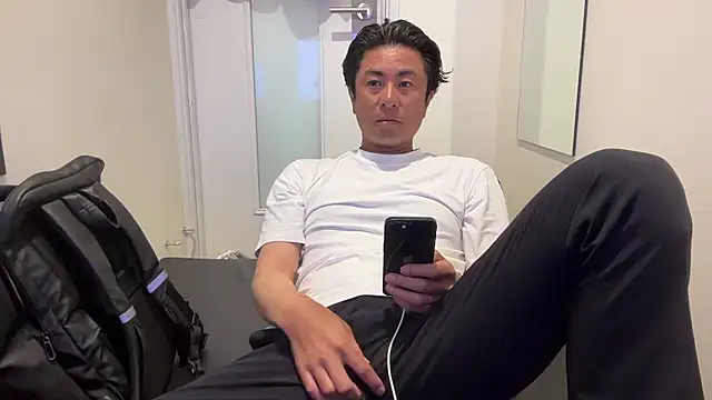 masato1115aa online show from June 5, 2026, 5:36 am