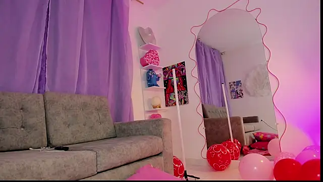 Snapshot of MelaniJhonson chatting on February 12, 2026, 9:15 am MelaniJhonson online show from February 12, 2026, 9:15 am