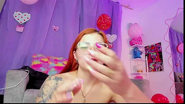 Snapshot of MelaniJhonson chatting on February 17, 2026, 7:49 am MelaniJhonson online show from February 17, 2026, 7:49 am