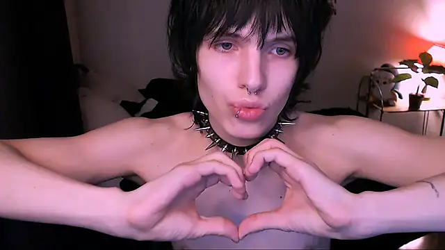 timi-moon online show from November 9, 2025, 2:48 pm