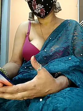 Snapshot of IND9876 chatting on March 11, 2025, 6:10 am IND9876 online show from March 11, 2025, 6:10 am