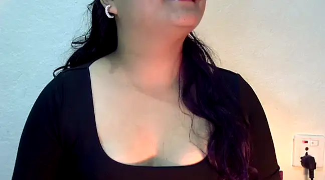 Snapshot of rosay_rosee chatting on February 20, 2025, 3:08 pm rosay rosee online show from February 20, 2025, 3:08 pm