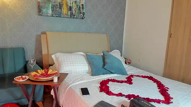 Snapshot of Lucia_Brown_ chatting on February 14, 2026, 3:53 pm Lucia Brown online show from February 14, 2026, 3:53 pm