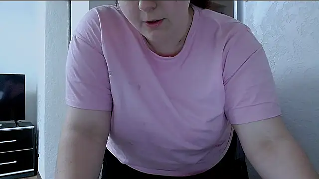 kitsune 8 online show from April 7, 2026, 7:31 am