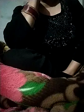 sharnjit299 online show from November 28, 2025, 5:15 pm