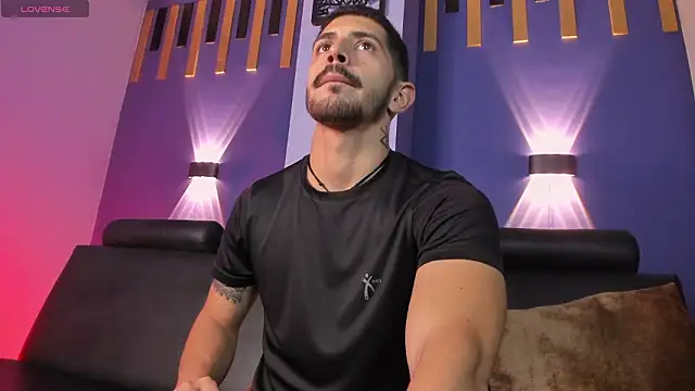 Snapshot of AlejandroStormm chatting on February 23, 2026, 10:29 pm AlejandroStormm online show from February 23, 2026, 10:29 pm