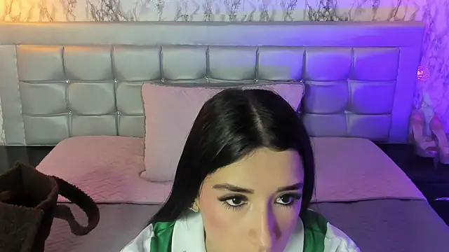 Snapshot of MELODYY_SWEET chatting on March 6, 2026, 12:01 pm MELODYY SWEET online show from March 6, 2026, 12:01 pm