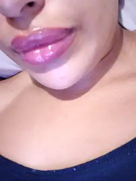 Snapshot of Sexlove1xo chatting on October 16, 2025, 3:46 pm Sexlove1xo online show from October 16, 2025, 3:46 pm