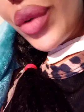 Snapshot of Sexlove1xo chatting on November 20, 2025, 1:28 am Sexlove1xo online show from November 20, 2025, 1:28 am