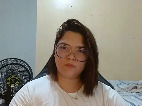 Snapshot of GoddessChaar chatting on February 24, 2025, 1:24 am GoddessChaar online show from February 24, 2025, 1:24 am