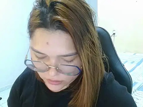 Snapshot of GoddessChaar chatting on March 1, 2025, 11:47 pm GoddessChaar online show from March 1, 2025, 11:47 pm