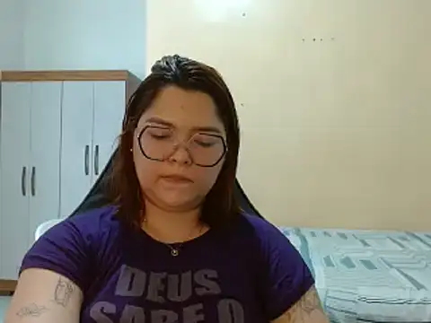 Snapshot of GoddessChaar chatting on March 14, 2025, 7:23 pm GoddessChaar online show from March 14, 2025, 7:23 pm