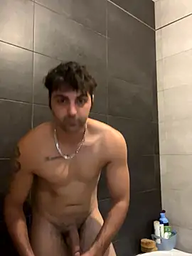 Snapshot of mikekmi21 chatting on October 28, 2025, 12:41 pm mikekmi21 online show from October 28, 2025, 12:41 pm