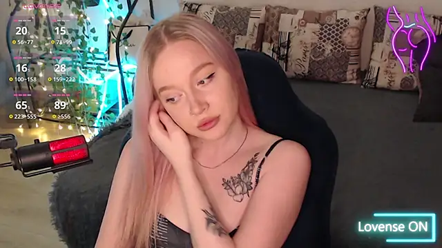 Snapshot of lissallor_ chatting on October 6, 2025, 3:31 pm lissallor online show from October 6, 2025, 3:31 pm