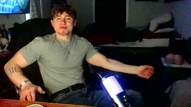 JCstrings online show from March 13, 2025, 7:09 am