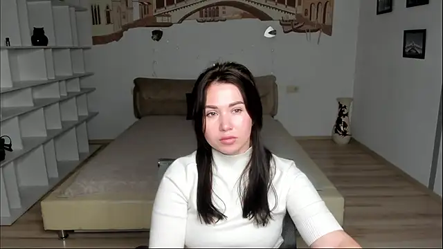 Snapshot of LizaTomson chatting on November 12, 2025, 8:48 am LizaTomson online show from November 12, 2025, 8:48 am