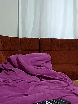 Snapshot of BUSE8821 chatting on November 25, 2025, 2:50 pm BUSE8821 online show from November 25, 2025, 2:50 pm