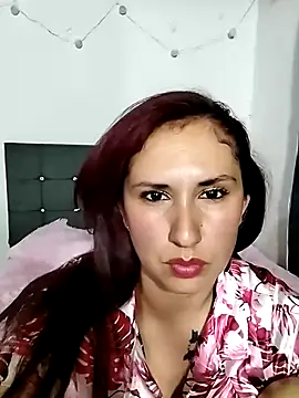 Megan-01- online show from March 2, 2025, 1:26 am