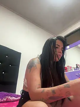 Georgina Vega online show from June 10, 2026, 6:23 am