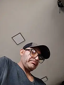 Mrpito7878 online show from May 17, 2026, 6:59 pm