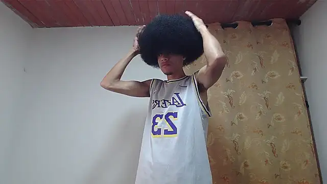 Snapshot of Smith_Gael chatting on December 15, 2025, 11:09 pm Smith Gael online show from December 15, 2025, 11:09 pm